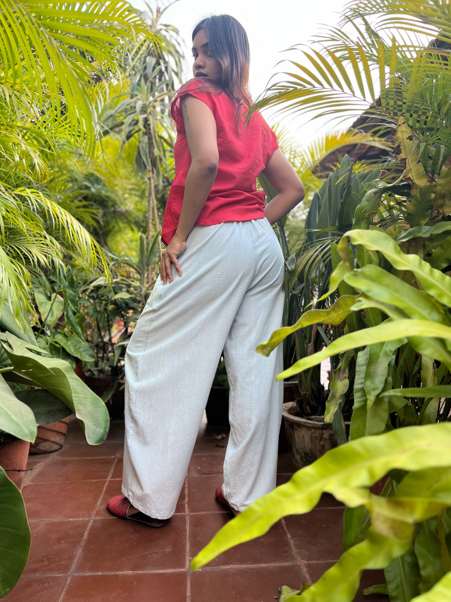 Ice Blue Fitted Cocoon Khadi Jeans