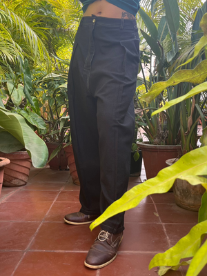 Black Pleated Khadi Jeans