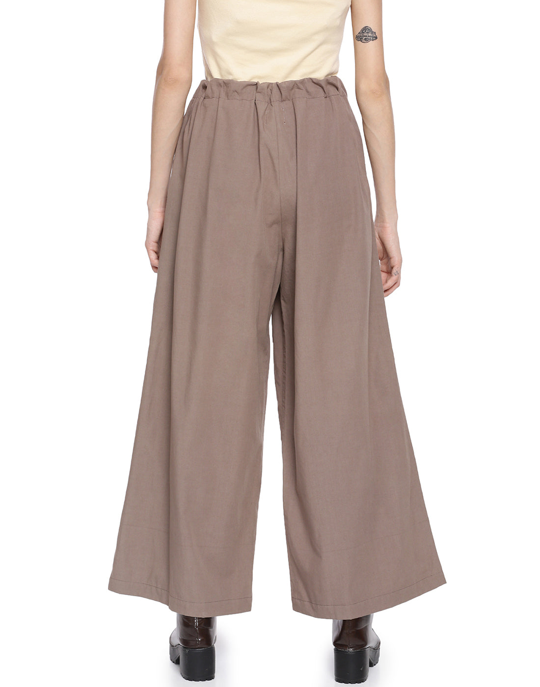 Date Palazzo Pant