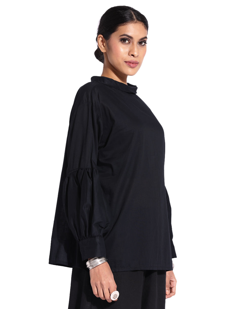 Black Balloon Sleeve Top